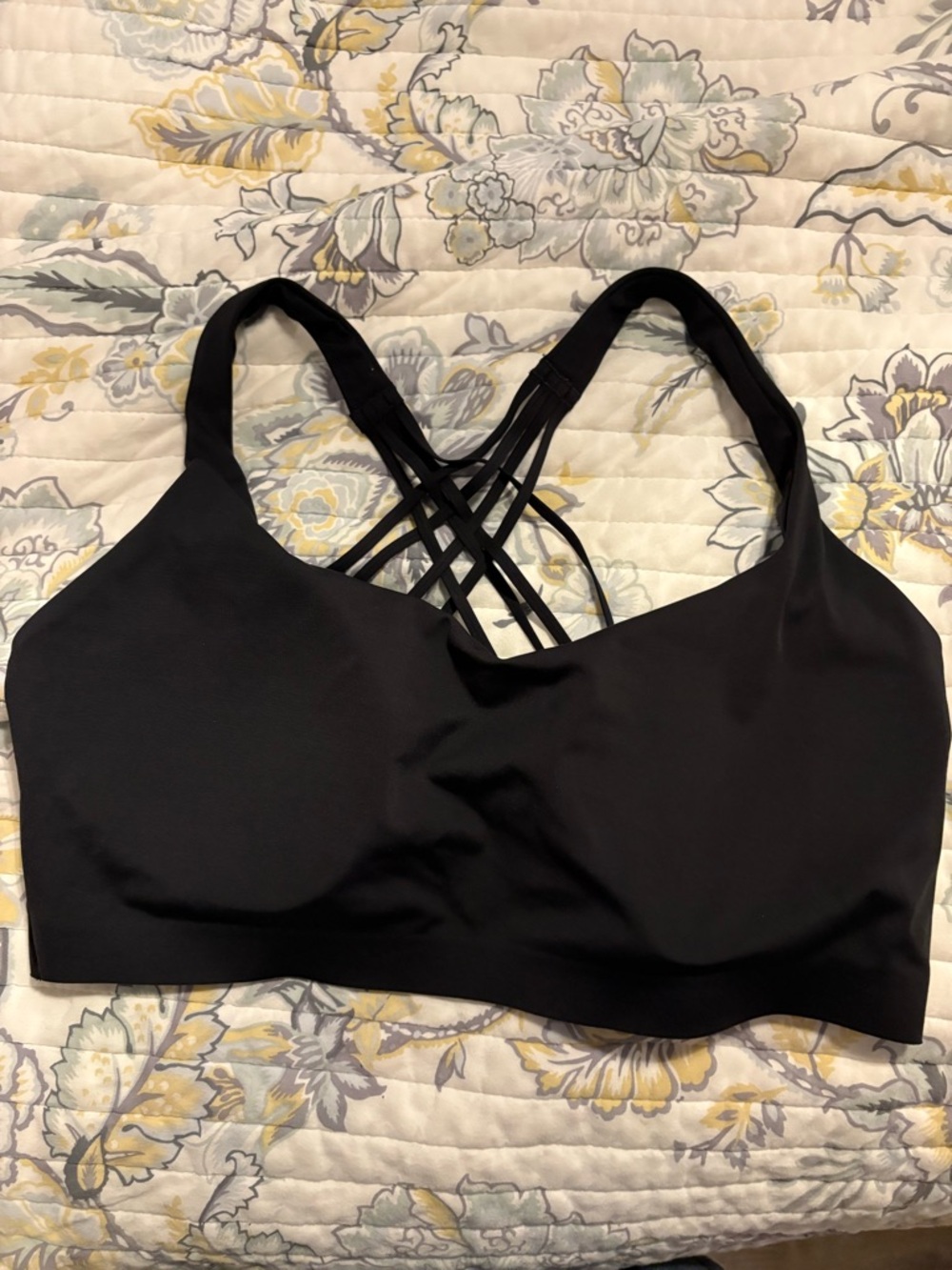 Lululemon Size L/XL FlexyFlex Strappy Yoga Bra Light Support, D-DDD Cups